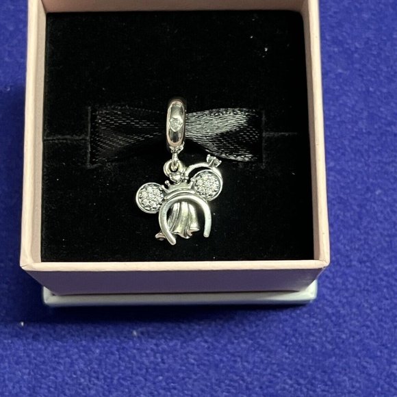 Pandora Disney Parks Minnie Mouse Bride Headband Ring Double Dangle Charm - Picture 4 of 4